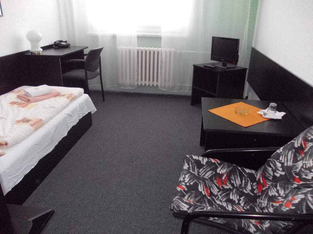 Hotel Milotel Оломоуц Номер фото