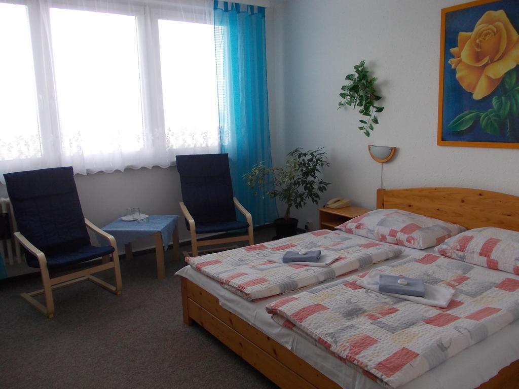 Hotel Milotel Оломоуц Номер фото